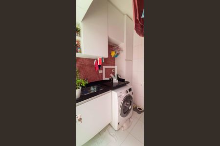 Casa à venda com 182m², 3 quartos e 2 vagasÁrea de Serviço