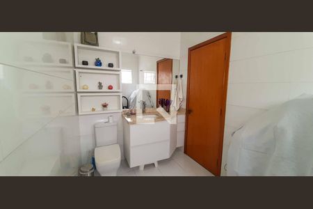 Casa à venda com 182m², 3 quartos e 2 vagasBanheiro da Suíte 1