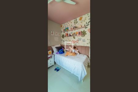 Casa à venda com 182m², 3 quartos e 2 vagasSuíte 2