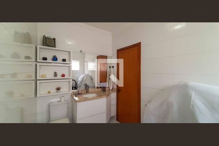 Casa à venda com 182m², 3 quartos e 2 vagasBanheiro da Suíte 1