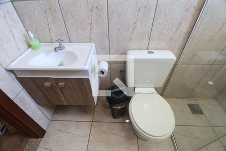 Casa à venda com 235m², 4 quartos e 6 vagasBanheiro - quarto serviço 