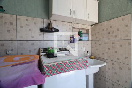 Casa à venda com 235m², 4 quartos e 6 vagasLavanderia