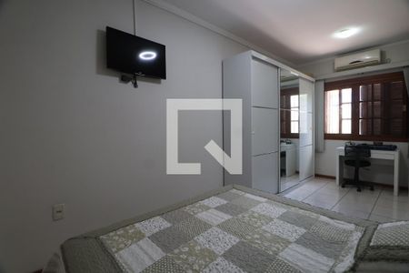 Casa à venda com 235m², 4 quartos e 6 vagasQuarto Suíte