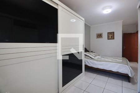 Casa à venda com 235m², 4 quartos e 6 vagasQuarto Suíte