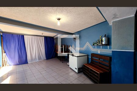 Casa à venda com 182m², 3 quartos e 4 vagas Casa à venda com 182m², 3 quartos e 4 vagasSalão de Festas