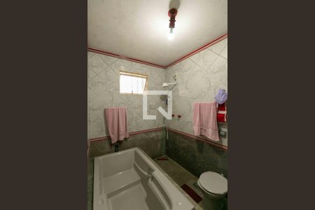 Casa à venda com 300m², 4 quartos e 3 vagasBanheiro Suite