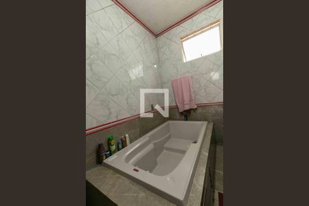 Casa à venda com 300m², 4 quartos e 3 vagasBanheiro Suite