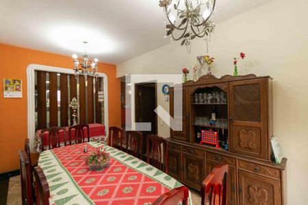 Casa à venda com 300m², 4 quartos e 3 vagasSala de Jantar