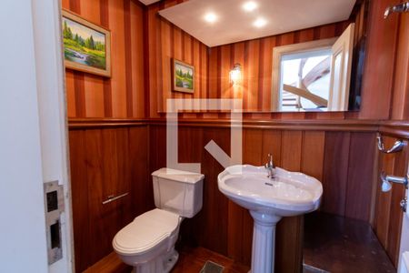 Casa de condomínio para alugar com 500m², 5 quartos e 4 vagas Casa de condomínio para alugar com 500m², 5 quartos e 4 vagasLavabo