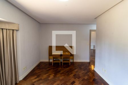 Casa de condomínio para alugar com 500m², 5 quartos e 4 vagas Casa de condomínio para alugar com 500m², 5 quartos e 4 vagasSuíte 2