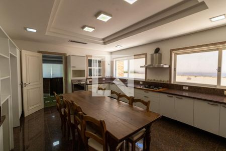 Casa de condomínio para alugar com 500m², 5 quartos e 4 vagas Casa de condomínio para alugar com 500m², 5 quartos e 4 vagasCozinha