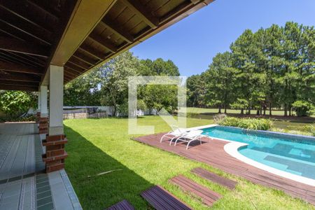 Casa de condomínio para alugar com 500m², 5 quartos e 4 vagas Casa de condomínio para alugar com 500m², 5 quartos e 4 vagasQuintal