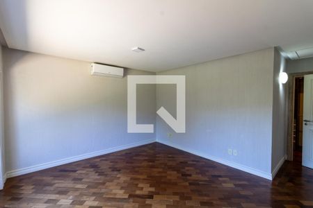 Casa de condomínio para alugar com 500m², 5 quartos e 4 vagas Casa de condomínio para alugar com 500m², 5 quartos e 4 vagasSuíte 3