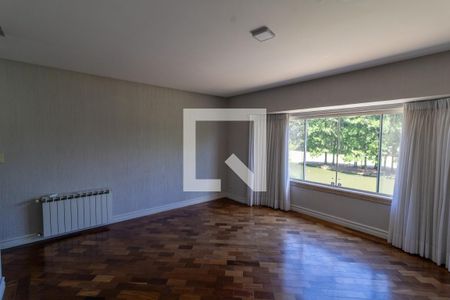 Casa de condomínio para alugar com 500m², 5 quartos e 4 vagas Casa de condomínio para alugar com 500m², 5 quartos e 4 vagasSuíte 3