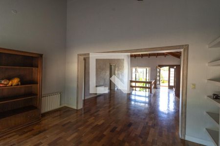 Casa de condomínio para alugar com 500m², 5 quartos e 4 vagas Casa de condomínio para alugar com 500m², 5 quartos e 4 vagasSala 2