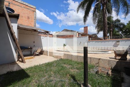 Casa à venda com 140m², 3 quartos e 4 vagasPiscina