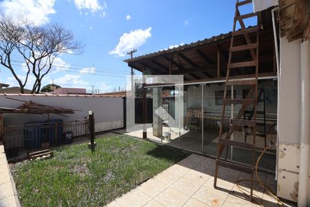 Casa à venda com 140m², 3 quartos e 4 vagasÁrea externa