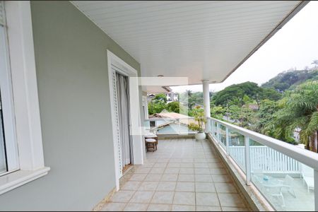 Varanda de casa à venda com 4 quartos, 750m² em Mangabeiras, Belo Horizonte