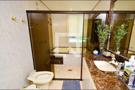 Casa à venda com 750m², 4 quartos e 6 vagasBanheiro suite4