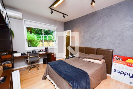 Casa à venda com 750m², 4 quartos e 6 vagasSuite2