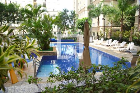 Apartamento à venda com 49m², 2 quartos e 1 vagaÁrea comum - Piscina