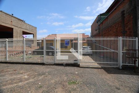 Casa à venda com 100m², 2 quartos e 1 vagaFachada