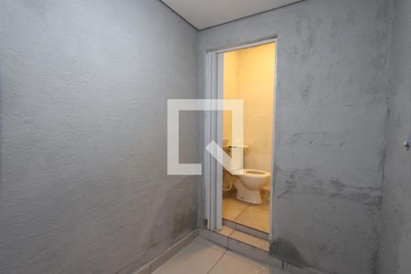 Suíte de casa para alugar com 2 quartos, 30m² em Jardim Guiomar, São Paulo