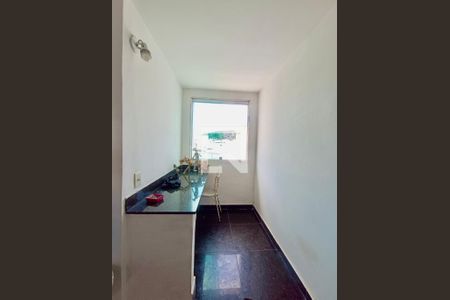 Apartamento à venda com 360m², 2 quartos e 1 vagaSala