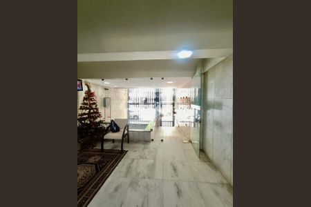 Apartamento à venda com 360m², 2 quartos e 1 vagaPortaria