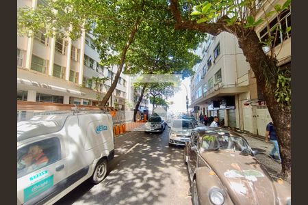 Apartamento à venda com 360m², 2 quartos e 1 vagaVista da Rua
