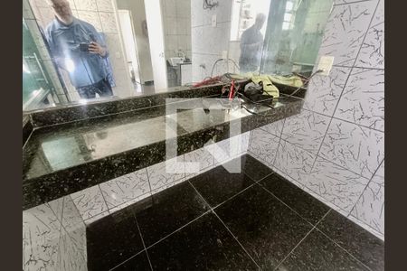 Apartamento à venda com 360m², 2 quartos e 1 vagaBanheiro social