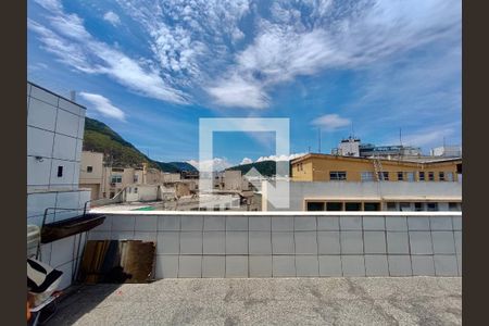 Apartamento à venda com 360m², 2 quartos e 1 vagaSala vista