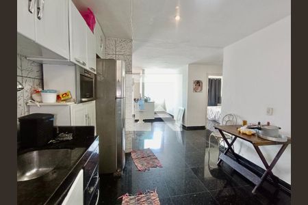 Apartamento à venda com 360m², 2 quartos e 1 vagaCopa / Cozinha americana
