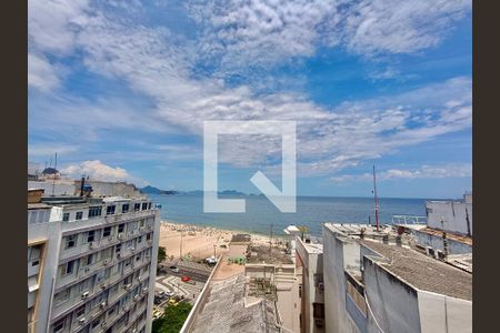 Apartamento à venda com 360m², 2 quartos e 1 vagaCobertura 2 vista