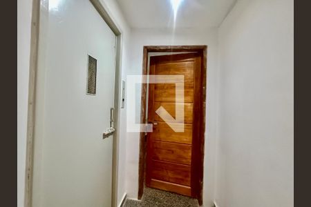 Apartamento à venda com 360m², 2 quartos e 1 vagaHall externo