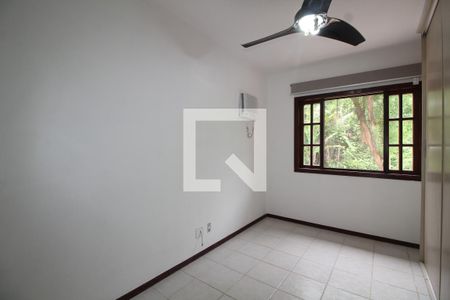 Quarto 1 de casa de condomínio para alugar com 4 quartos, 200m² em Jacarepaguá, Rio de Janeiro