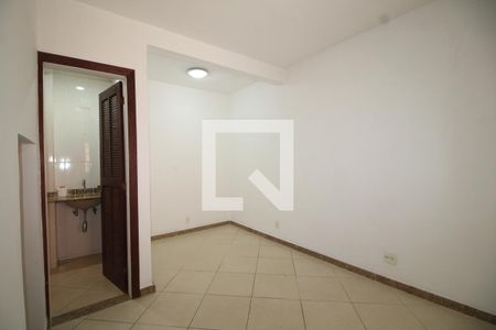 Casa de condomínio para alugar com 200m², 4 quartos e 4 vagasQuarto 4 - Suíte