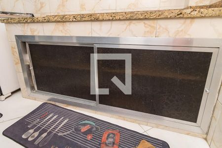 Apartamento à venda com 169m², 3 quartos e sem vagaCozinha - Armários