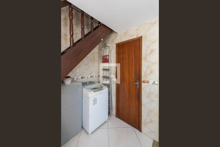 Apartamento à venda com 169m², 3 quartos e sem vagaÁrea de Serviço