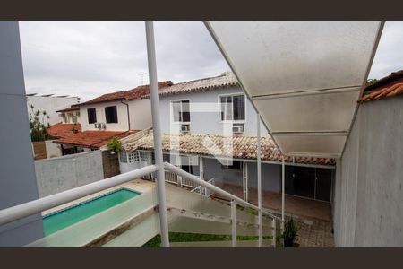 Casa de condomínio à venda com 400m², 4 quartos e 3 vagasEdícula
