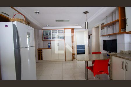 Casa de condomínio à venda com 400m², 4 quartos e 3 vagasCozinha
