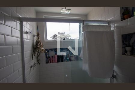 Casa de condomínio à venda com 400m², 4 quartos e 3 vagasEdícula