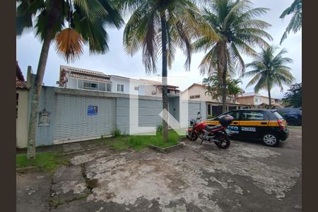 Casa de condomínio à venda com 400m², 4 quartos e 3 vagasFachada da Casa