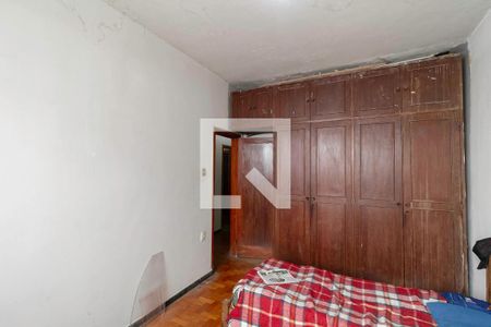 Casa à venda com 280m², 3 quartos e 3 vagas Casa à venda com 280m², 3 quartos e 3 vagasQuarto 3