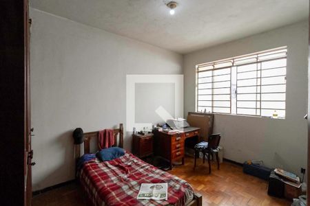 Casa à venda com 280m², 3 quartos e 3 vagas Casa à venda com 280m², 3 quartos e 3 vagasQuarto 3