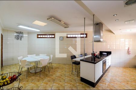 Casa para alugar com 352m², 3 quartos e 8 vagasCozinha