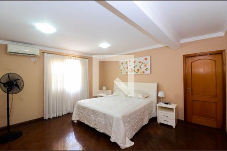 Casa para alugar com 352m², 3 quartos e 8 vagasQuarto 3 - Suíte