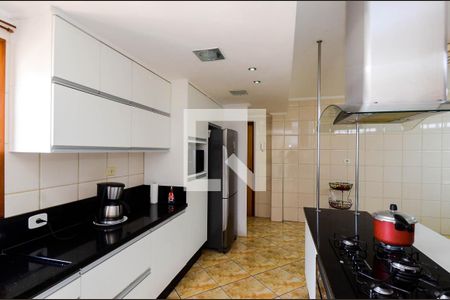 Casa para alugar com 352m², 3 quartos e 8 vagasCozinha