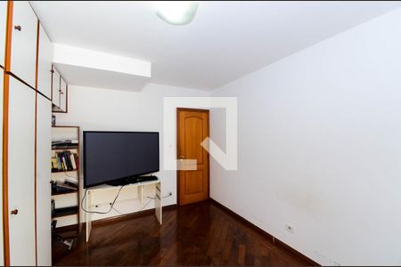 Casa para alugar com 352m², 3 quartos e 8 vagasQuarto 1