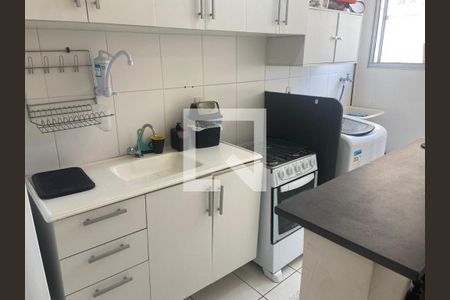Apartamento à venda com 44m², 2 quartos e 1 vaga Apartamento à venda com 44m², 2 quartos e 1 vagaCozinha